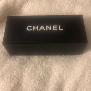Chanel Box